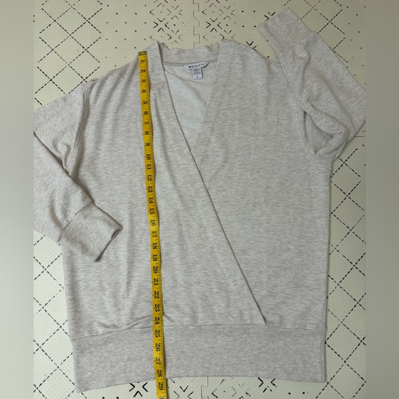 NWOT Athleta Purana V-Neck Wrap Sweatshirt L - Picture 3 of 7